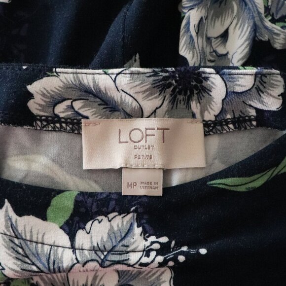 Loft Women's MP Blue Floral Short Sleeve Midi Stretch Crewneck Dress - Picture 8 of 9